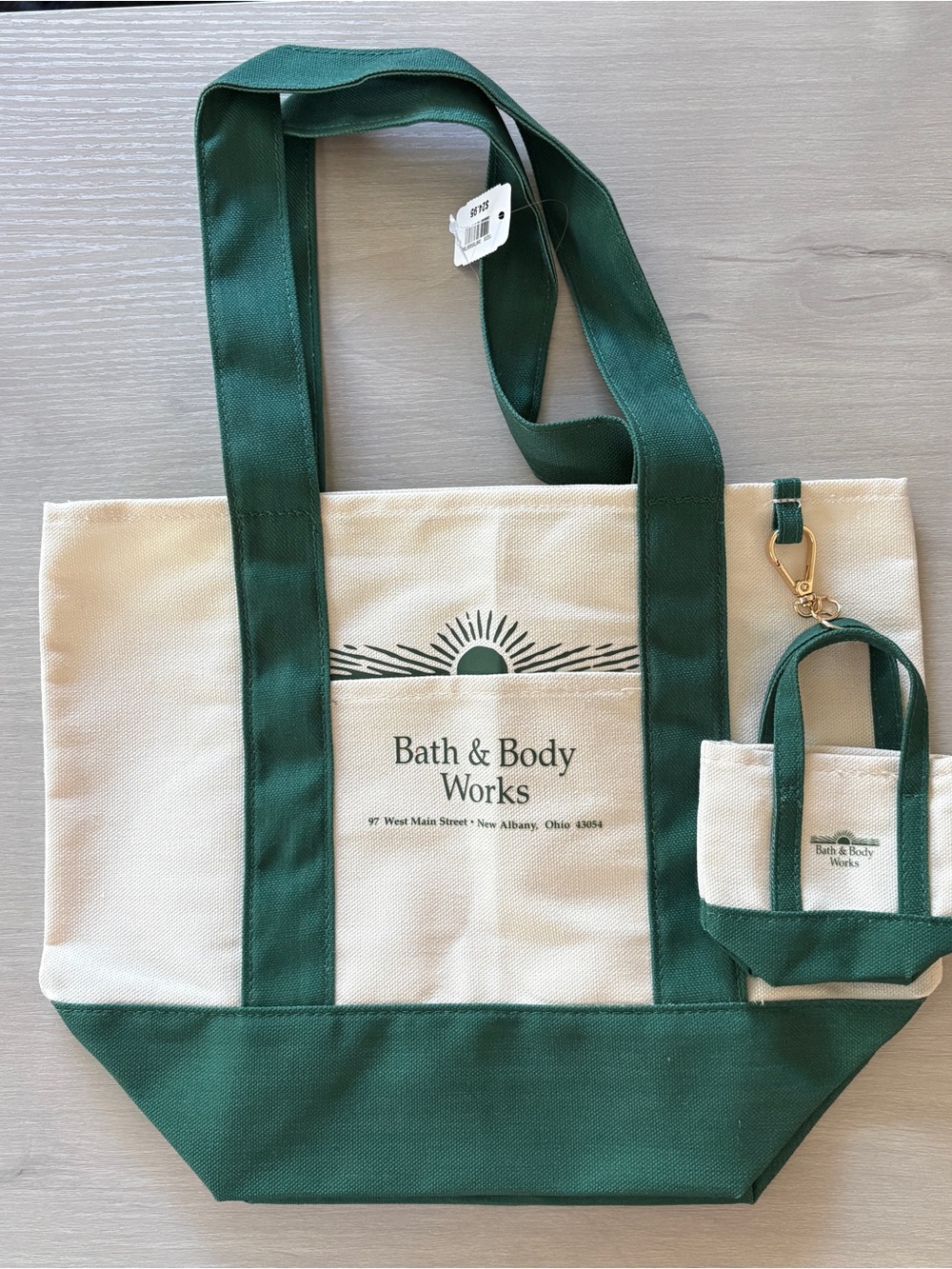Bath & Body Works Green & Cream Canvas Tote with Logo Sunprint